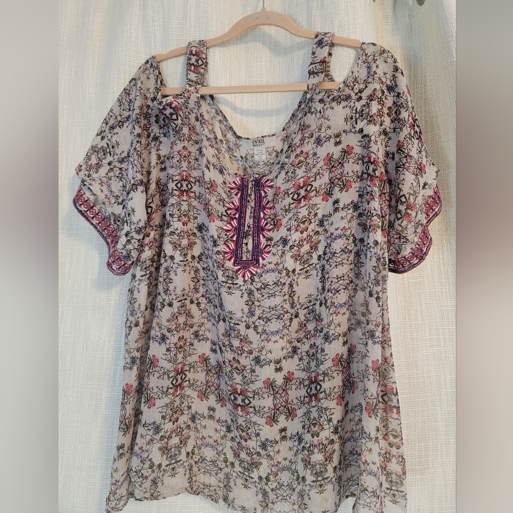 Vintage America plus size blouse